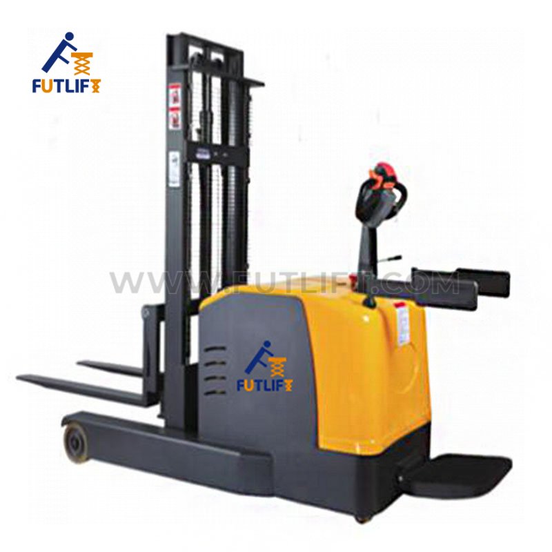 FUTLIFT  Full Electric Reach Stacker 